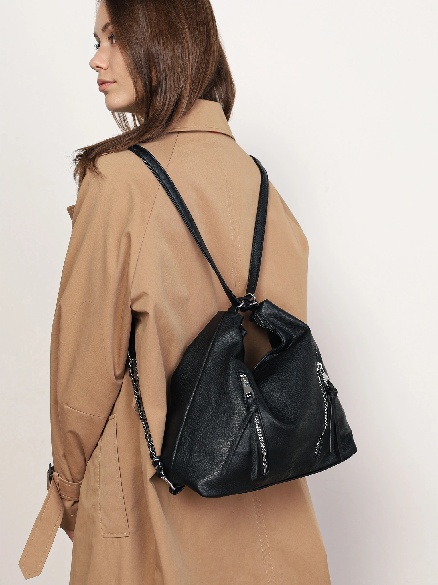 Сумка-шоппер с декоративными цепочками в ассортименте